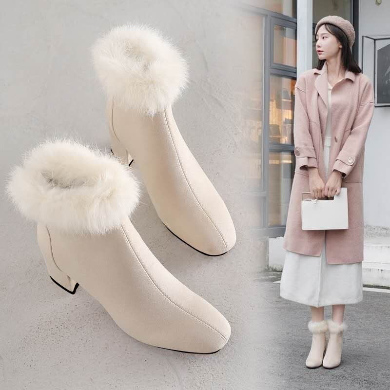 π€π€ Luxe Faux Fur-Lined Ankle Boots π€π€