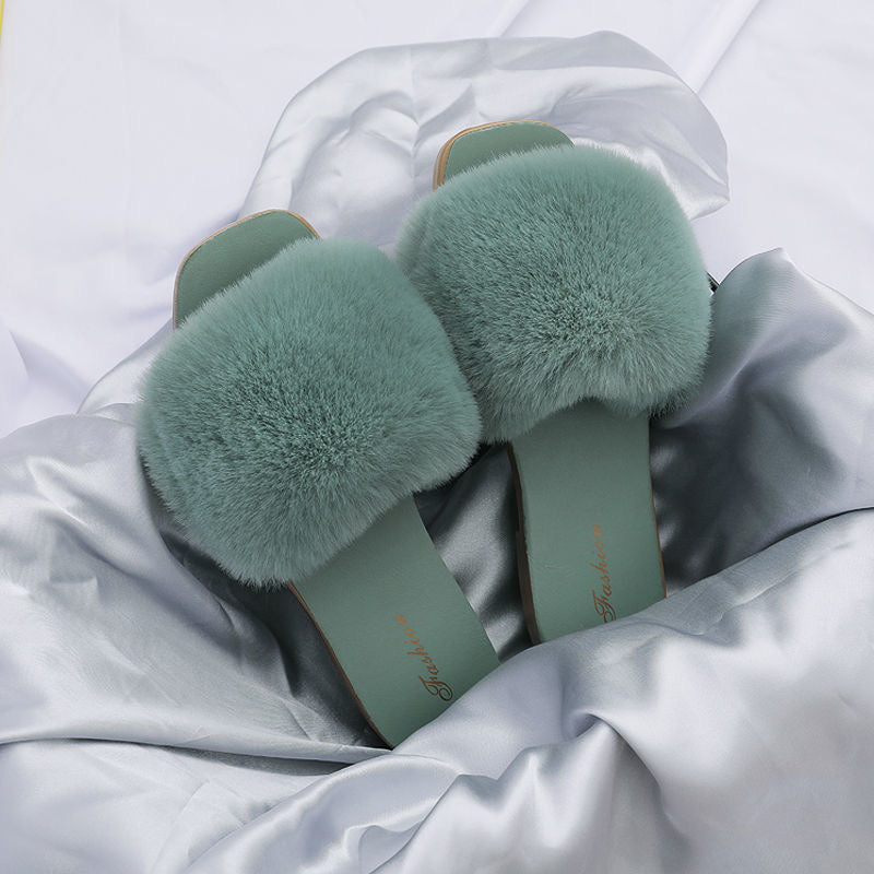 Luxe Plush Slippers - Cozy Fashion House Slippers