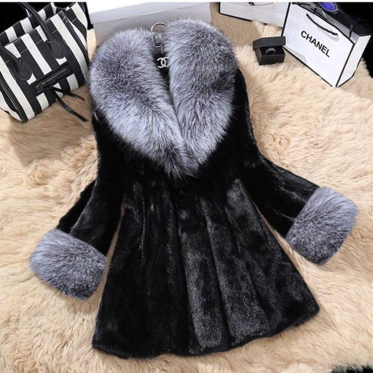 🖤🤍 CHANEL-Inspired Fur Coat 🤍🖤