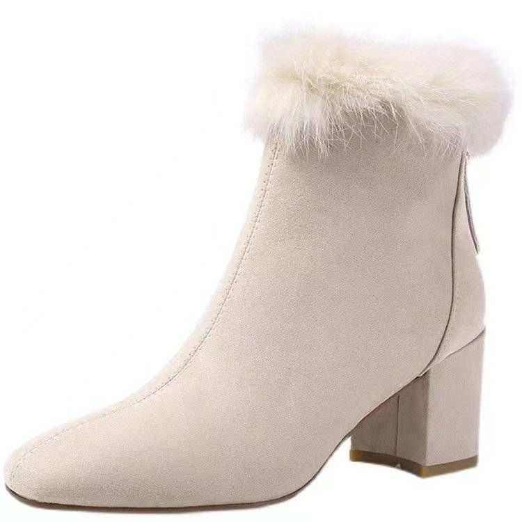 🖤🤍 Luxe Faux Fur-Lined Ankle Boots 🤍🖤