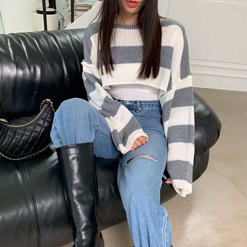 Classic Striped Cropped Knit Sweater 🌞