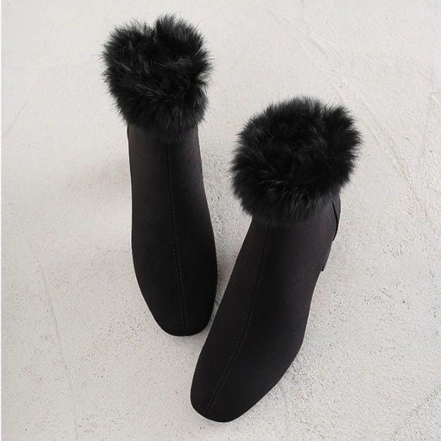 🖤🤍 Luxe Faux Fur-Lined Ankle Boots 🤍🖤