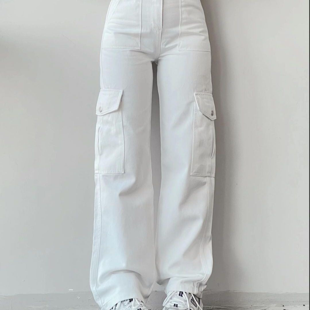 Wide-Leg Cargo Pants 🖤